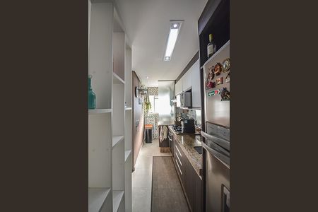 Apartamento à venda com 81m², 2 quartos e 2 vagasCozinha