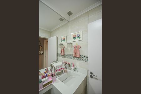 Apartamento à venda com 81m², 2 quartos e 2 vagasBanheiro