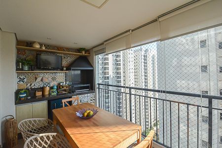 Apartamento à venda com 81m², 2 quartos e 2 vagasVaranda gourmet