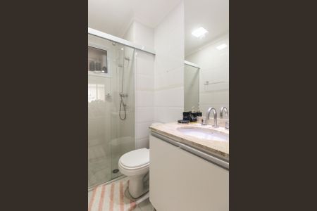 Apartamento à venda com 73m², 2 quartos e 1 vagaBanheiro Social