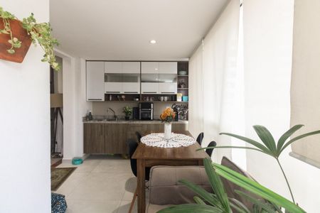 Apartamento à venda com 73m², 2 quartos e 1 vagaVaranda