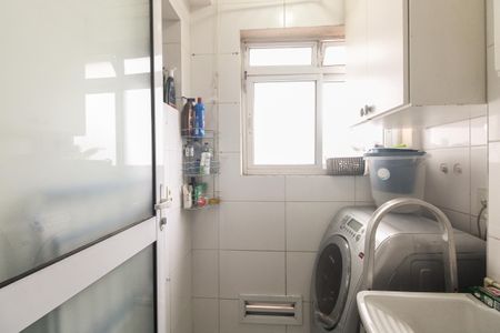 Apartamento à venda com 73m², 2 quartos e 1 vagaÁrea de Serviço