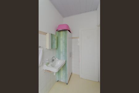 Casa à venda com 92m², 3 quartos e sem vagaBanheiro