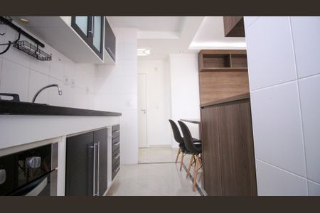 Apartamento à venda com 64m², 2 quartos e 1 vagaCozinha
