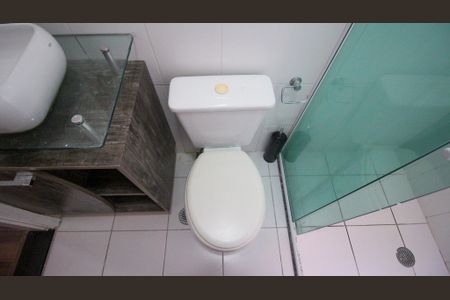 Apartamento à venda com 64m², 2 quartos e 1 vagaBanheiro Social