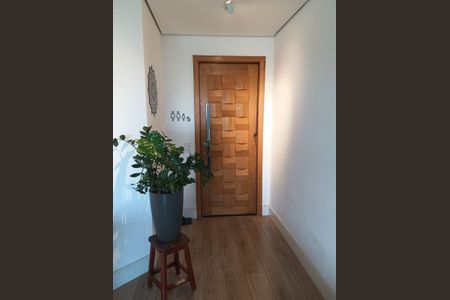 Apartamento à venda com 65m², 3 quartos e 1 vagaEntrada