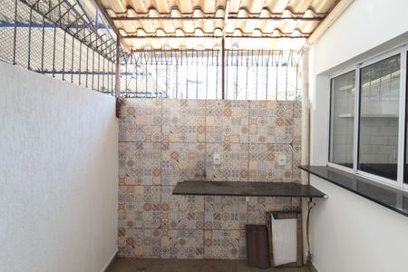 Área de Serviço de casa de condomínio para alugar com 2 quartos, 85m² em Dona Clara, Belo Horizonte