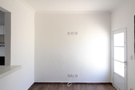 Sala de casa de condomínio para alugar com 2 quartos, 85m² em Dona Clara, Belo Horizonte
