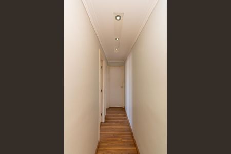 Apartamento à venda com 74m², 3 quartos e 2 vagas Apartamento à venda com 74m², 3 quartos e 2 vagasCorredor