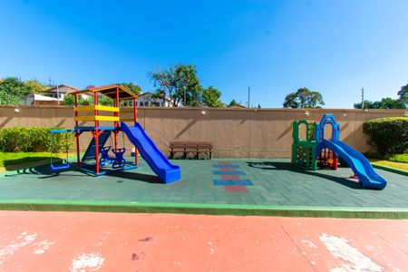 Apartamento à venda com 74m², 3 quartos e 2 vagas Apartamento à venda com 74m², 3 quartos e 2 vagasÁrea comum - Playground