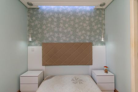 Apartamento à venda com 74m², 3 quartos e 2 vagas Apartamento à venda com 74m², 3 quartos e 2 vagasSuíte