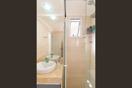 Apartamento à venda com 74m², 3 quartos e 2 vagas Apartamento à venda com 74m², 3 quartos e 2 vagasBanheiro da Suíte