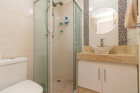 Apartamento à venda com 74m², 3 quartos e 2 vagas Apartamento à venda com 74m², 3 quartos e 2 vagasBanheiro 2