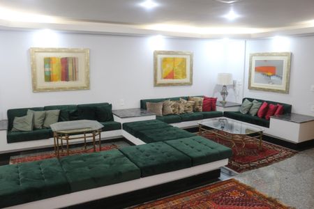 Apartamento à venda com 204m², 4 quartos e 3 vagasÁrea comum - Salão de festas