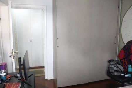 Apartamento à venda com 204m², 4 quartos e 3 vagasSuíte 2