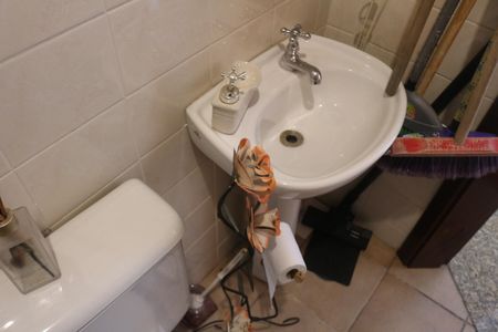 Apartamento à venda com 204m², 4 quartos e 3 vagasBanheiro 1