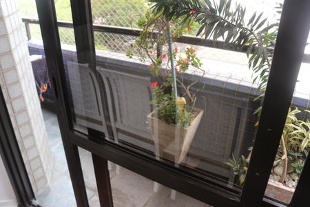 Apartamento à venda com 204m², 4 quartos e 3 vagasSacada Sala