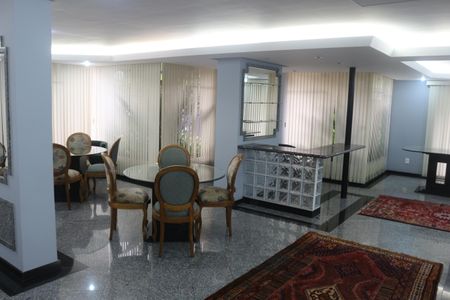 Apartamento à venda com 204m², 4 quartos e 3 vagasÁrea comum - Salão de festas