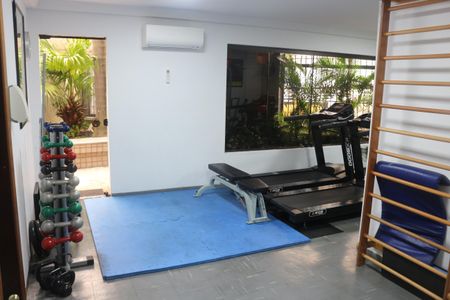 Apartamento à venda com 204m², 4 quartos e 3 vagasÁrea comum - Academia