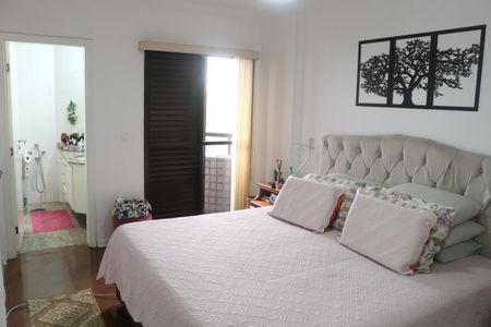Apartamento à venda com 204m², 4 quartos e 3 vagasSuíte 1