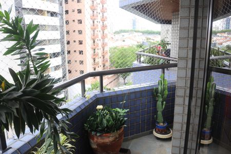 Apartamento à venda com 204m², 4 quartos e 3 vagasSacada Sala 