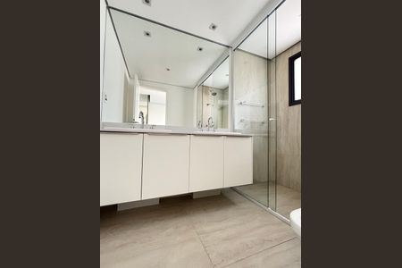 Apartamento para alugar com 168m², 3 quartos e 2 vagasBanheiro da Suíte 1