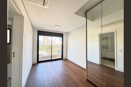 Apartamento para alugar com 168m², 3 quartos e 2 vagasSuite 1