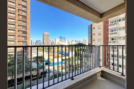 Apartamento para alugar com 168m², 3 quartos e 2 vagasSuite 1 varanda 