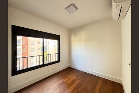 Apartamento para alugar com 168m², 3 quartos e 2 vagasSuíte 2