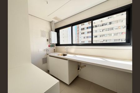 Apartamento para alugar com 168m², 3 quartos e 2 vagasÁrea de Serviço