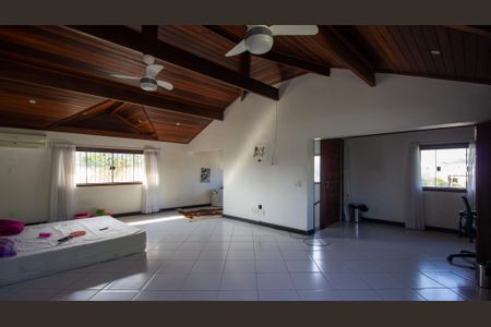 Casa de condomínio para alugar com 803m², 5 quartos e 14 vagasSuíte 3