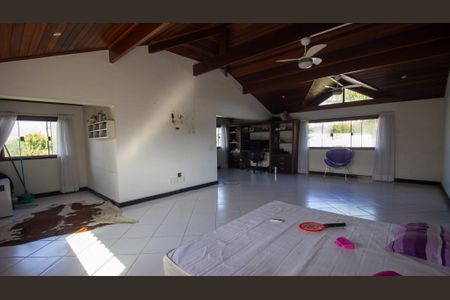 Casa de condomínio para alugar com 803m², 5 quartos e 14 vagasSuíte 3