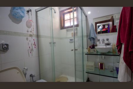 Casa de condomínio para alugar com 803m², 5 quartos e 14 vagasBanheiro da Suíte 1
