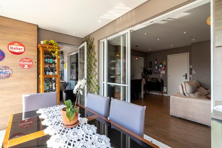 Apartamento à venda com 85m², 3 quartos e 2 vagasVaranda da Sala