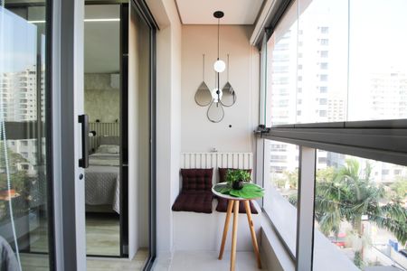 Studio para alugar com 21m², 1 quarto e sem vaga Studio para alugar com 21m², 1 quarto e sem vagaVaranda