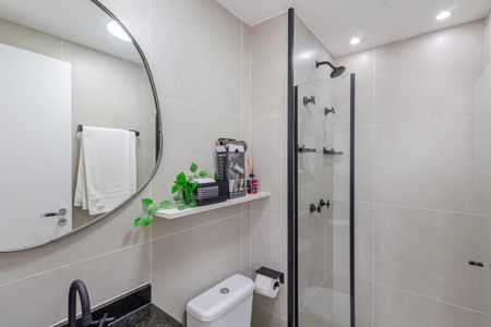 Studio para alugar com 21m², 1 quarto e sem vaga Studio para alugar com 21m², 1 quarto e sem vagaBanheiro Social