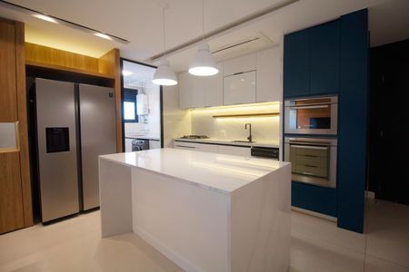 Apartamento à venda com 151m², 3 quartos e 2 vagasCozinha