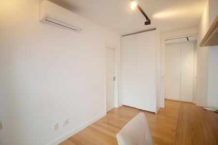 Apartamento à venda com 151m², 3 quartos e 2 vagasSuíte 3