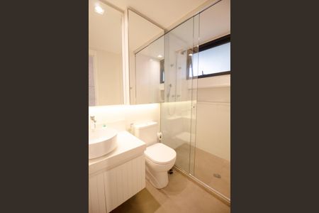 Apartamento à venda com 151m², 3 quartos e 2 vagasBanheiro da Suíte 2