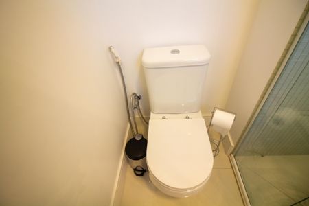 Apartamento à venda com 330m², 3 quartos e 4 vagasBanheiro da Suíte 2