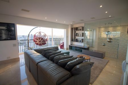 Apartamento à venda com 330m², 3 quartos e 4 vagasSala 3