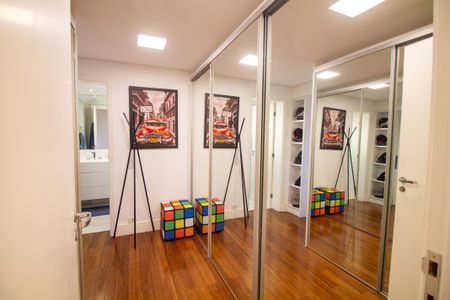 Apartamento à venda com 330m², 3 quartos e 4 vagasBanheiro da Suíte 3