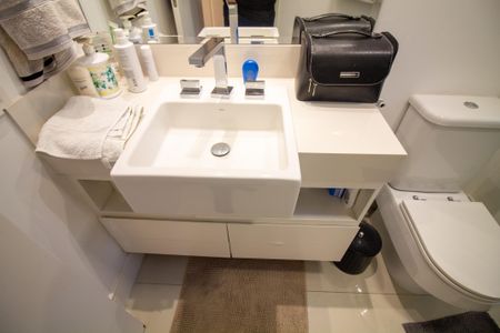 Apartamento à venda com 330m², 3 quartos e 4 vagasBanheiro da Suíte 1