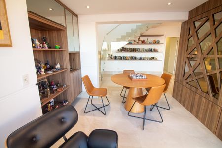 Apartamento à venda com 330m², 3 quartos e 4 vagasSala 2