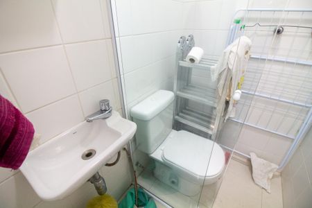 Apartamento à venda com 330m², 3 quartos e 4 vagasBanheiro de Serviço