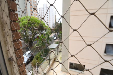 Vista da Sala de apartamento para alugar com 1 quarto, 50m² em Cambuí, Campinas