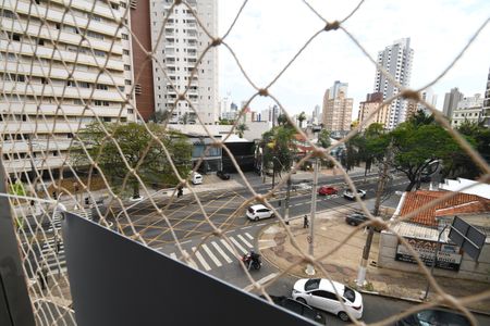 Vista da Suíte de apartamento para alugar com 1 quarto, 50m² em Cambuí, Campinas
