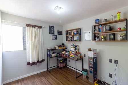 Quarto 1 de apartamento à venda com 2 quartos, 44m² em Alto de Pinheiros, São Paulo
