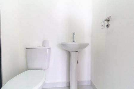 Apartamento para alugar com 35m², 2 quartos e sem vagaBanheiro