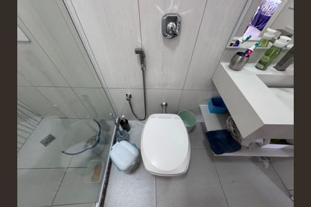 Casa de condomínio à venda com 150m², 3 quartos e 1 vagaBanheiro Social